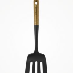 Spatola forata Staub 